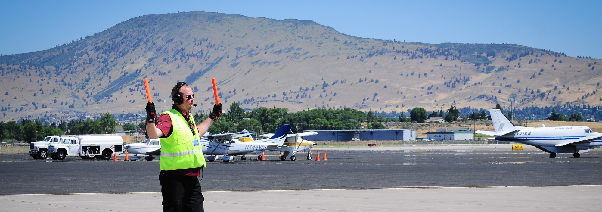 Crater Lake Klamath Regional Airport Military And More Aviation