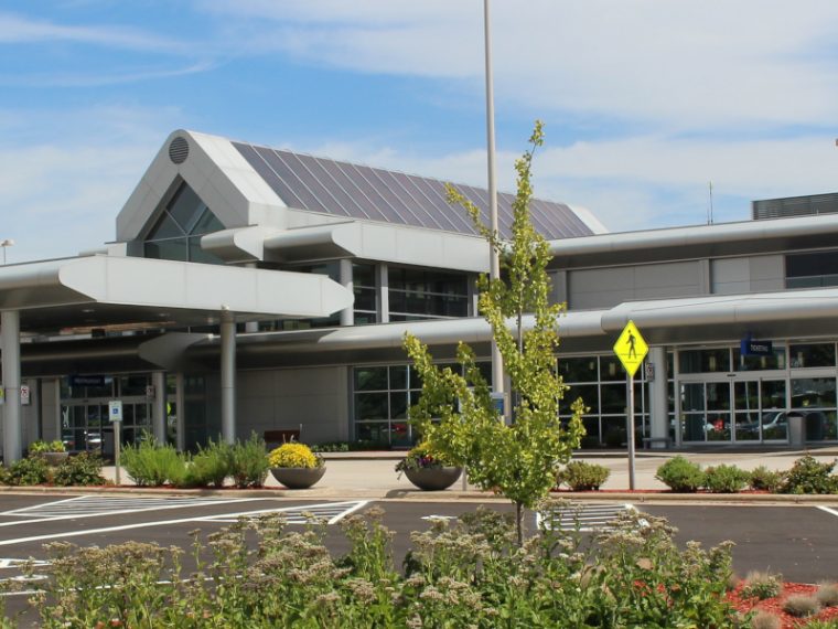 La Crosse Regional Airport terminal building from the road